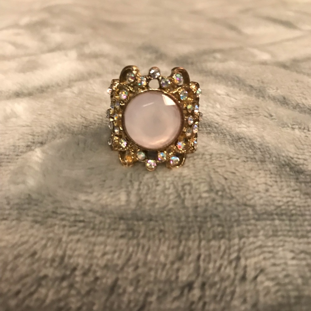 Women’s ring